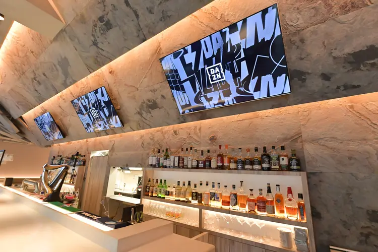 BALCOOK Beer Pub & Grill(烏丸御池/スポーツバー) Fansta(ファンスタ)