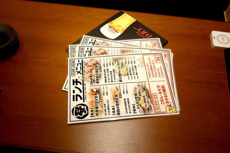 shop/vm9XAdb5fOFa/descriptions/1He65hr9reOA7YKJ_0O6A0381.jpg