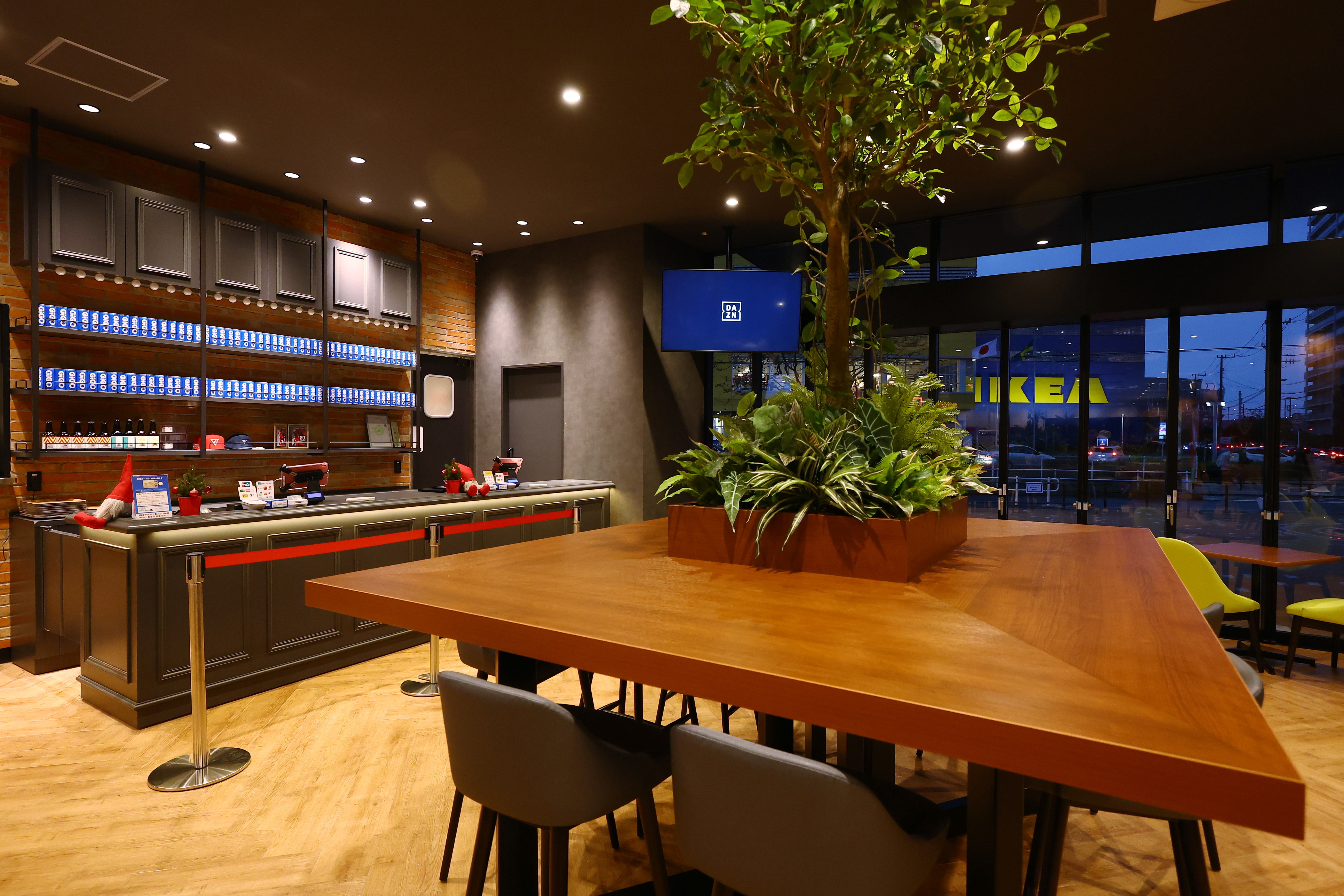 ☆彩テラス☆ ODS / 鬼木孝一郎による、東京・墨田区の、社屋内ラウンジ